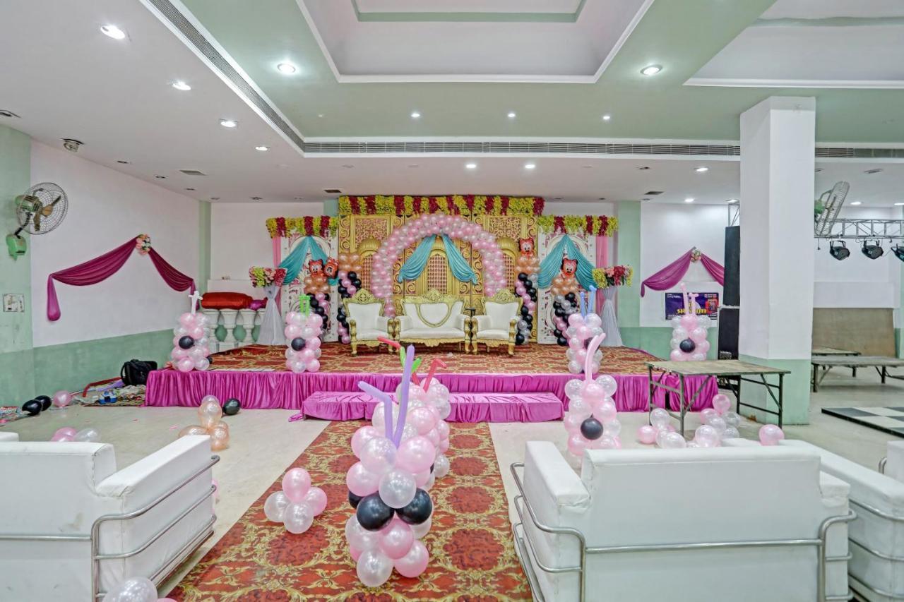 Izatnagar Collection O 85238 Tulika Garden酒店 外观 照片