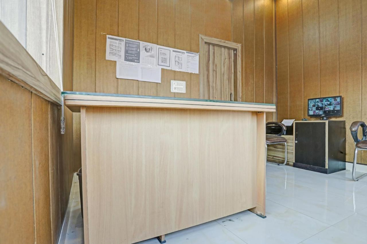 Izatnagar Collection O 85238 Tulika Garden酒店 外观 照片